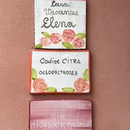 Holiday home Elena Rometta